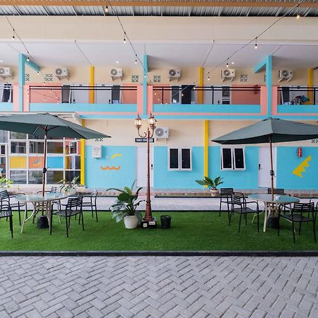 Sans Wm Hotel Blitar ภายนอก รูปภาพ