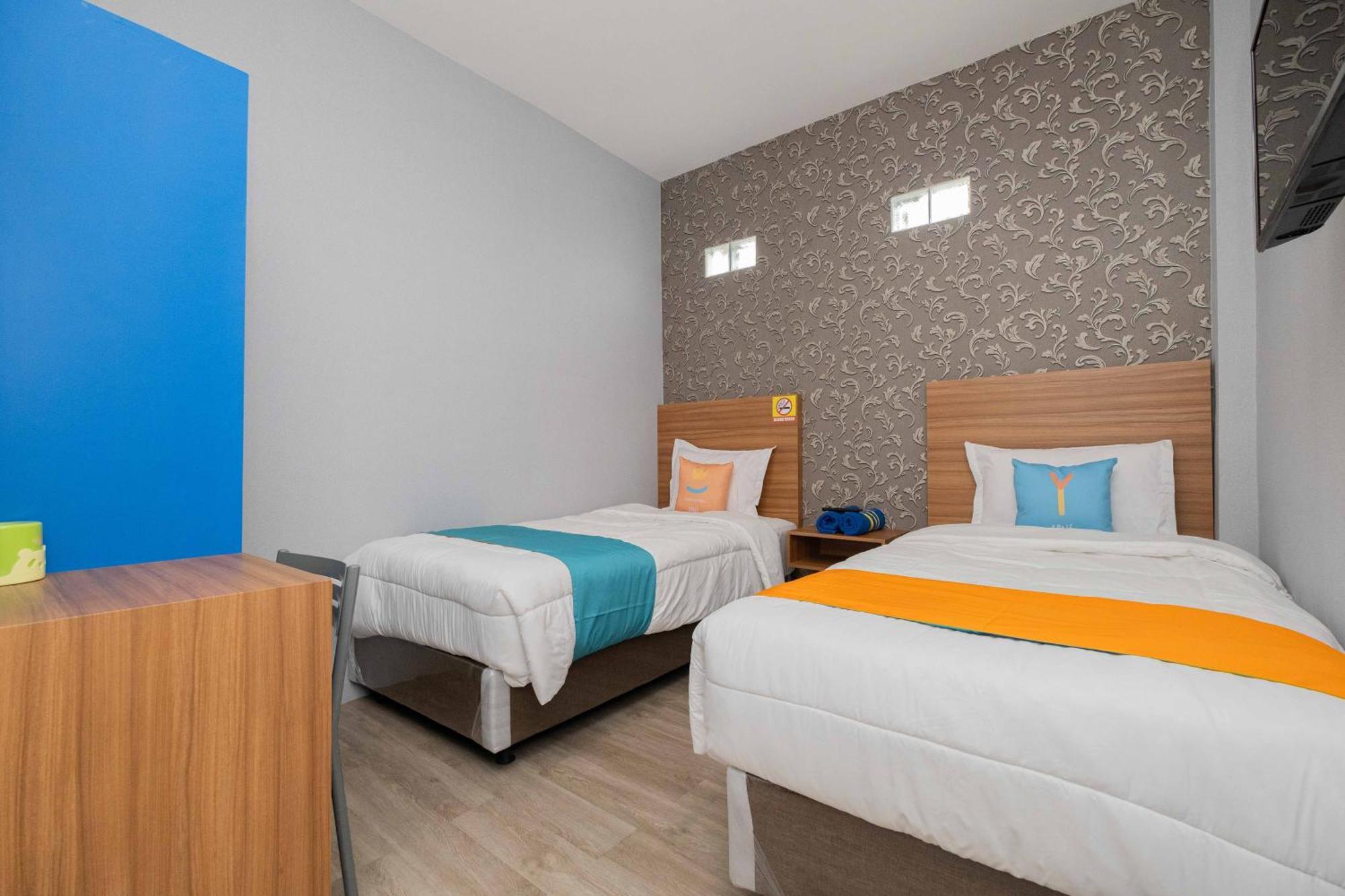 Sans Wm Hotel Blitar ภายนอก รูปภาพ