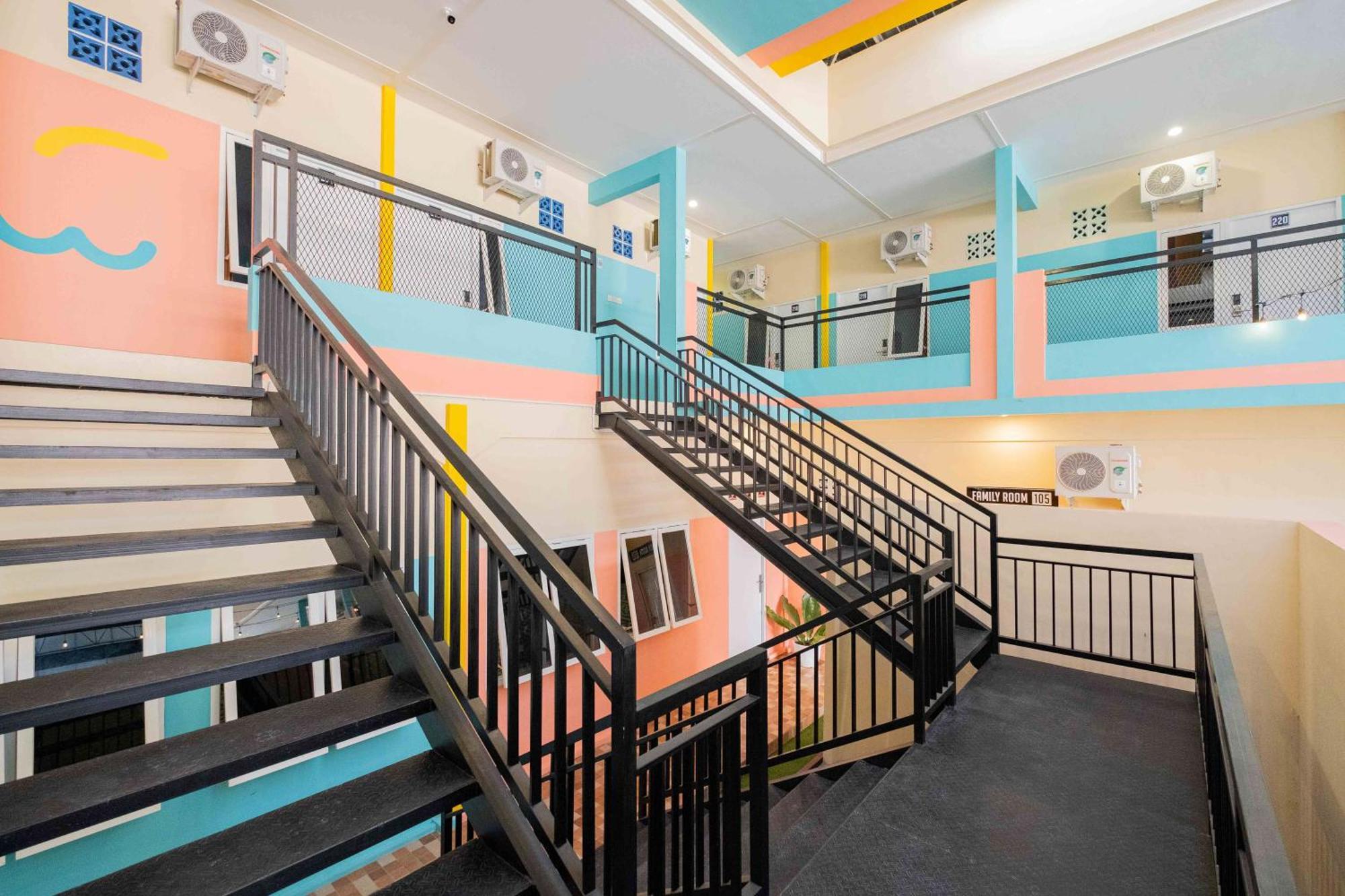 Sans Wm Hotel Blitar ภายนอก รูปภาพ